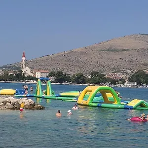 Mijo Apartment Trogir